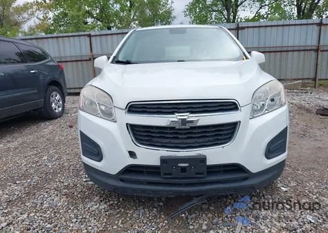 2015 Chevrolet Trax 1Ls z USA, uszkodzony, nr VIN KL7CJKSB2FB109302